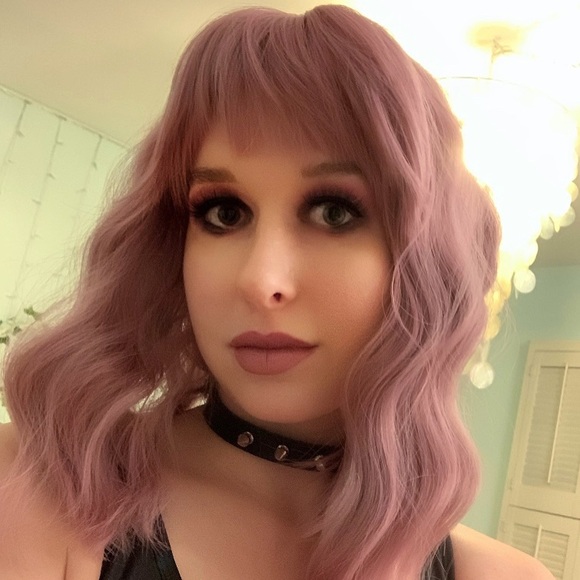 Meet your Posher, Alli - Picture 1 of 1